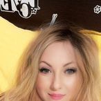 Asmahane - Swingerclub in Renchen Profil von Asmahane, 24 Jahre, Swingerclub in Renchen (Baden-Württemberg)